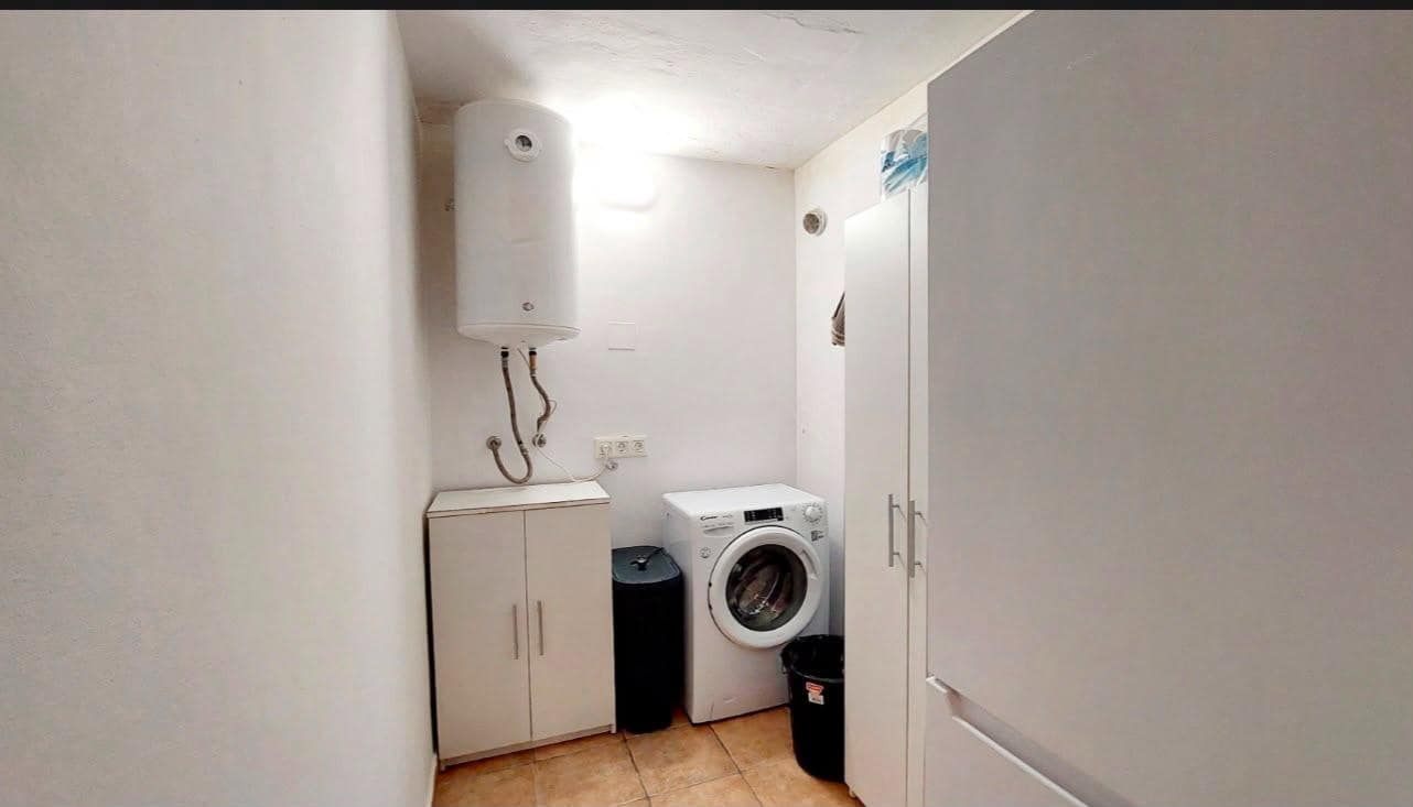 2 slaapkamer Appartement te huur in Denia met zwembad - € 900 (Ref: 10037543)
