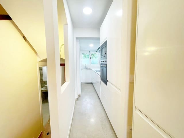 3 soverom Rekkehus til salgs i Les Bassetes - El Marjal, Dénia med svømmebasseng - € 480 000 (Ref: 10041257)