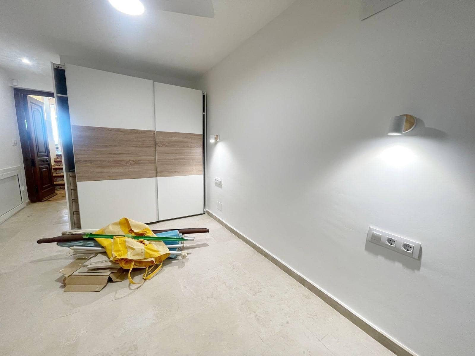 3 soverom Rekkehus til salgs i Denia med svømmebasseng - € 480 000 (Ref: 10041257)