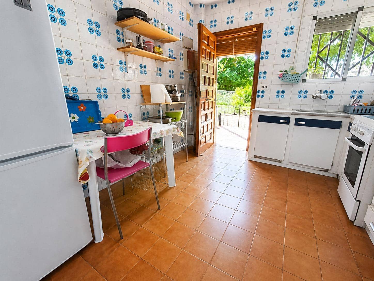 Chalet de 2 habitaciones en Dénia en alquiler con garaje - 900 € (Ref: 10043159)