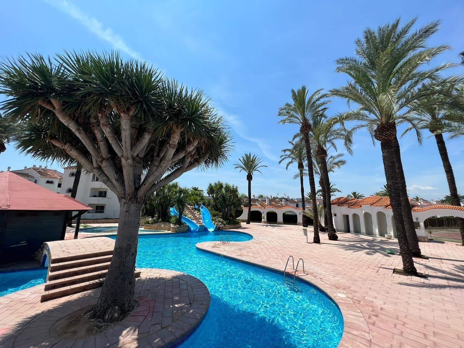 2 sovrum Lägenhet till salu i Denia med pool - 159 000 € (Ref: 10044988)