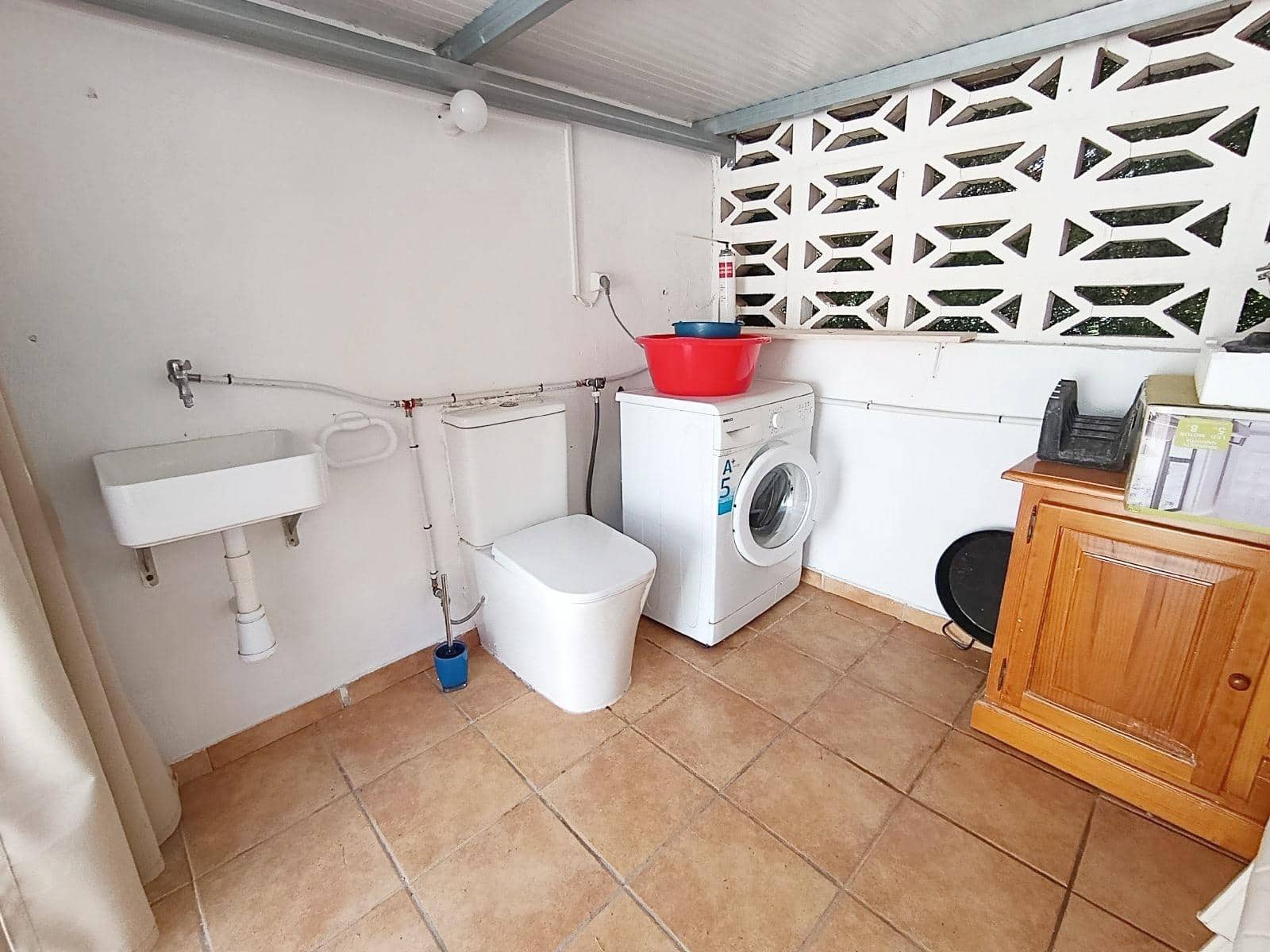 Adosado de 2 habitaciones en Dénia en alquiler - 900 € (Ref: 10049514)