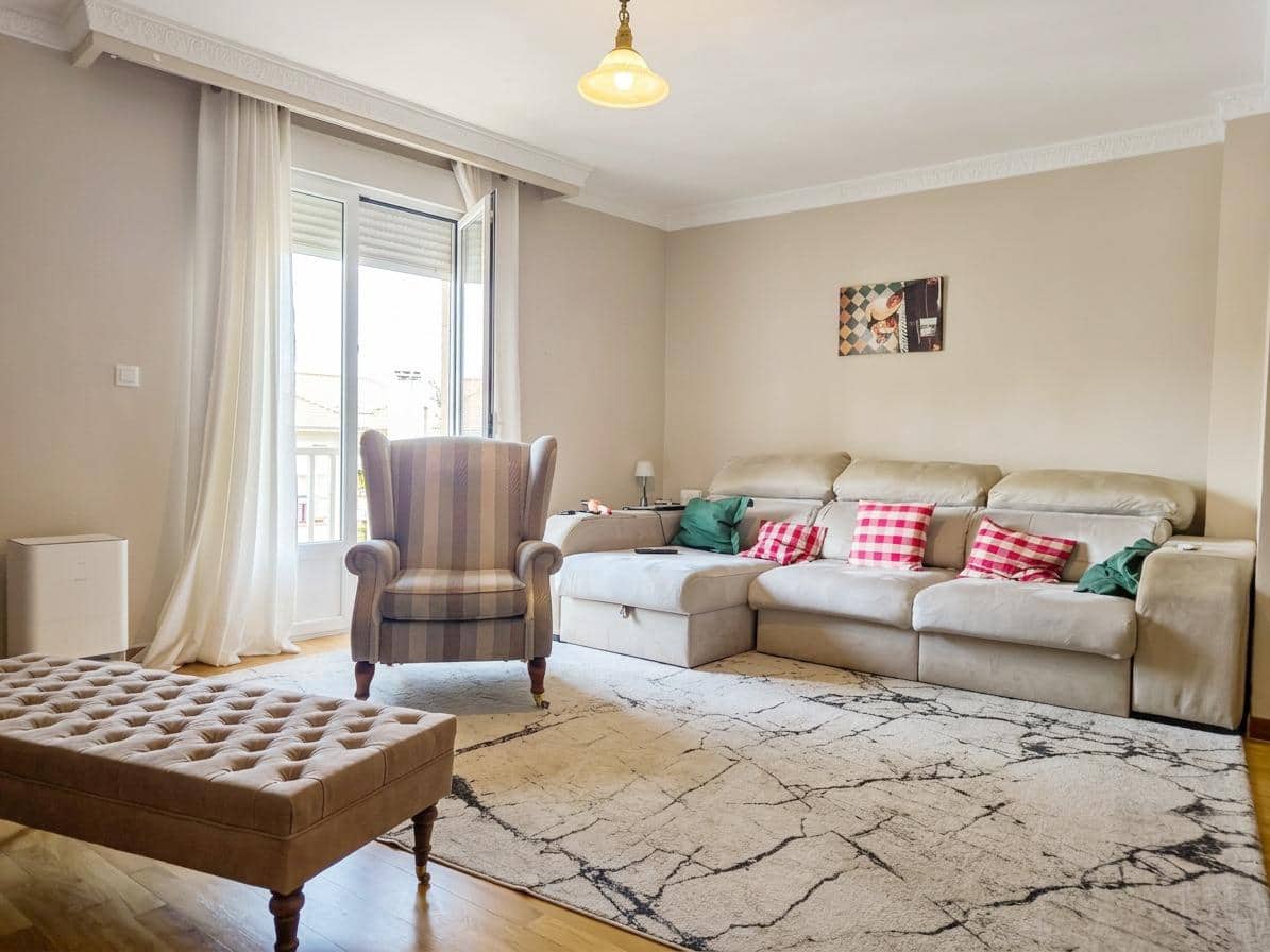 3 bedroom Townhouse for sale in Denia - € 275,000 (Ref: 10055469)