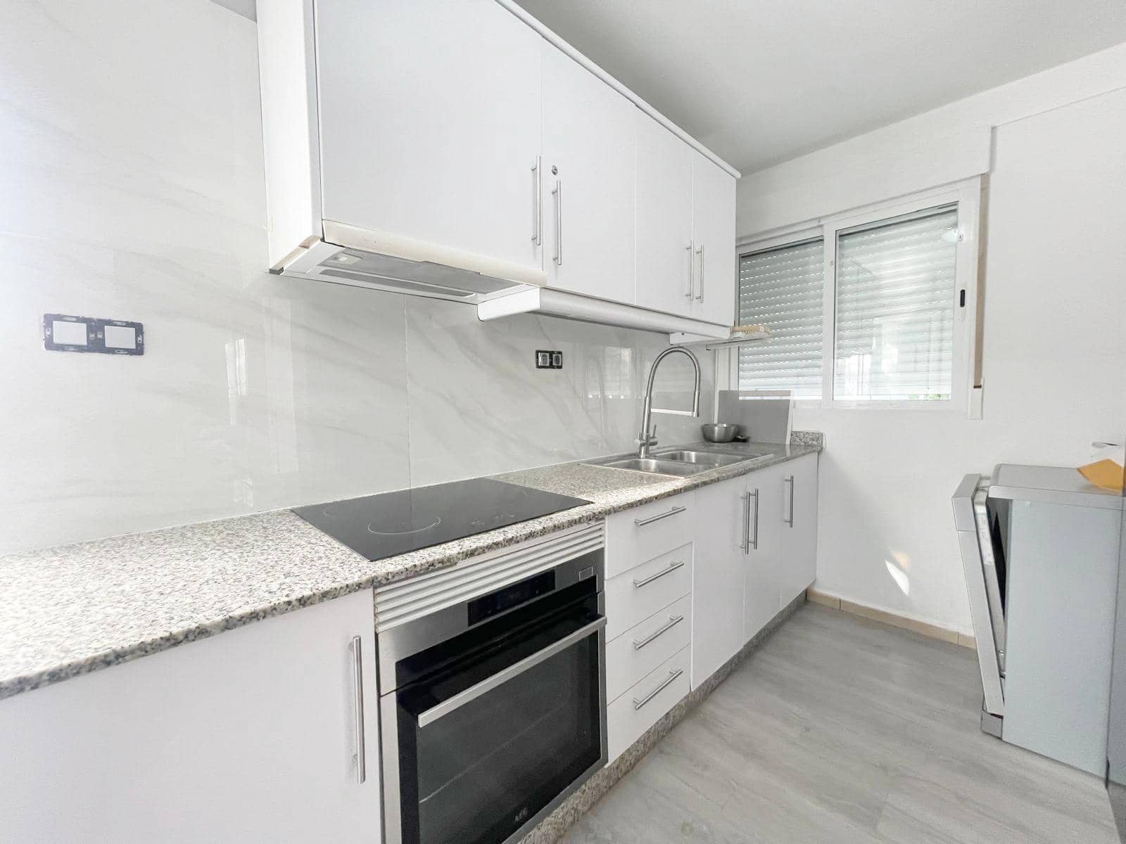 2 soveværelse Villa til leje i Denia med swimmingpool garage - € 1.600 (Ref: 10059302)