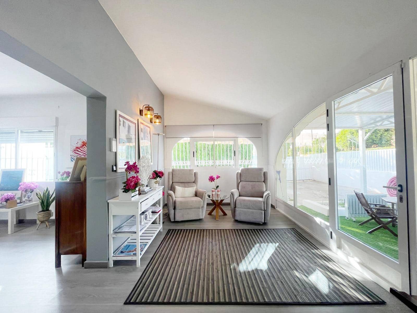 2 soveværelse Villa til leje i Denia med swimmingpool garage - € 1.600 (Ref: 10059302)