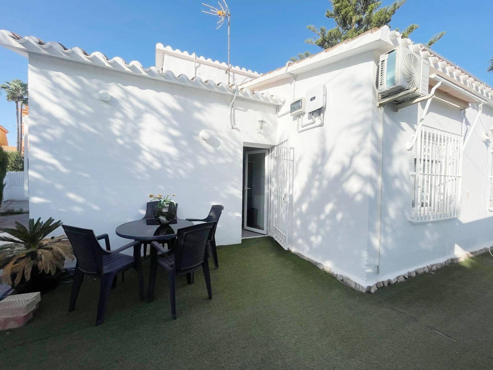 2 soveværelse Villa til leje i Denia med swimmingpool garage - € 1.950 (Ref: 10059303)