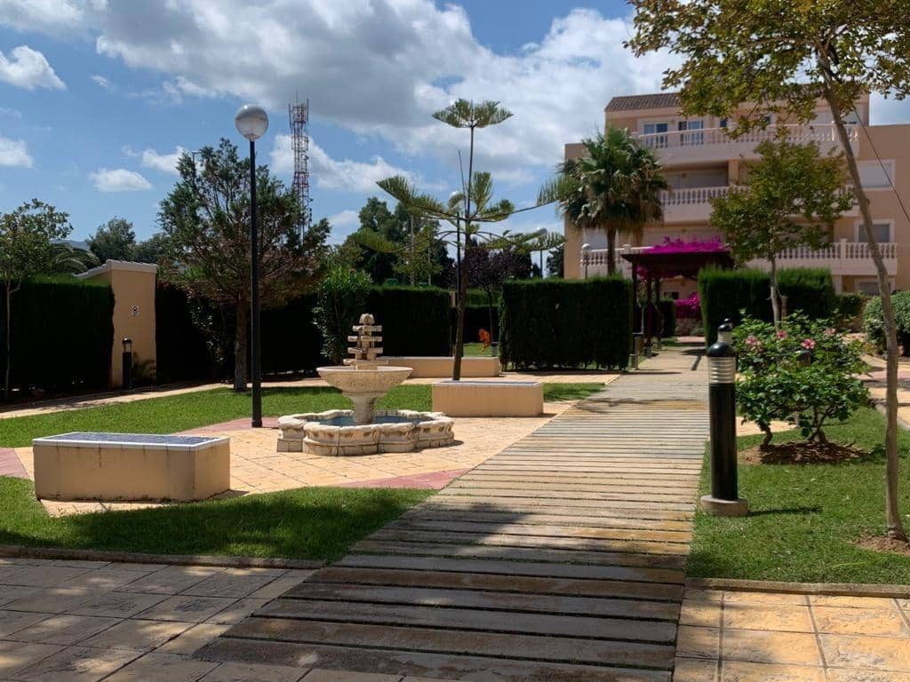 2 bedroom Apartment for rent in Denia with pool - € 750 (Ref: 10062148)