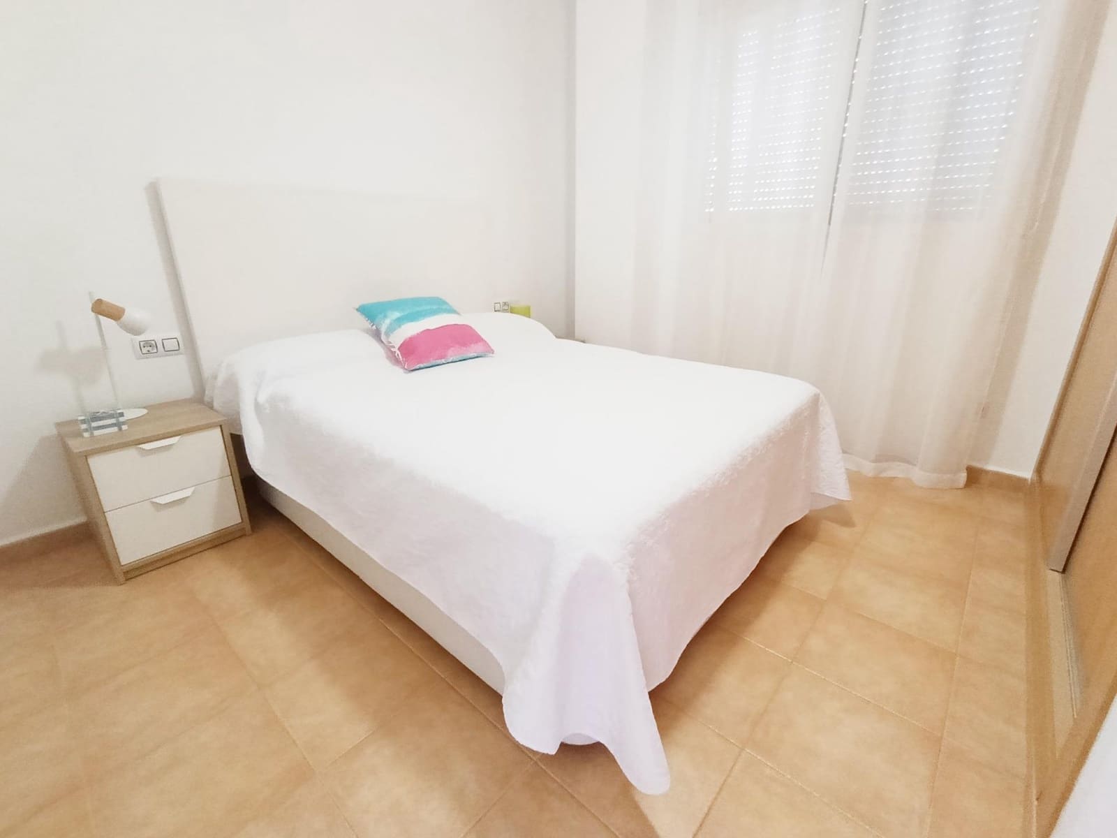 2 bedroom Apartment for rent in Denia with pool - € 750 (Ref: 10062148)