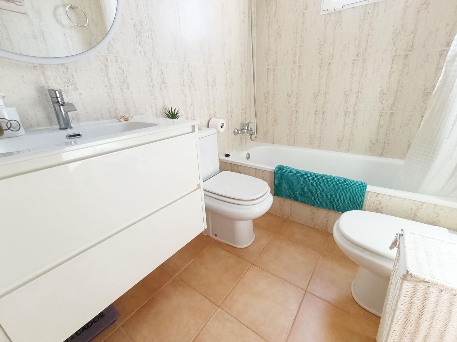 2 bedroom Apartment for rent in Denia with pool - € 750 (Ref: 10062148)