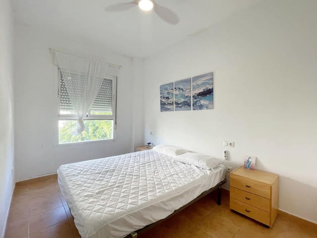 3 sypialnia Apartament do wynajęcia w Dénia z basenem garażem - 1 000 € (Ref: 10076565)