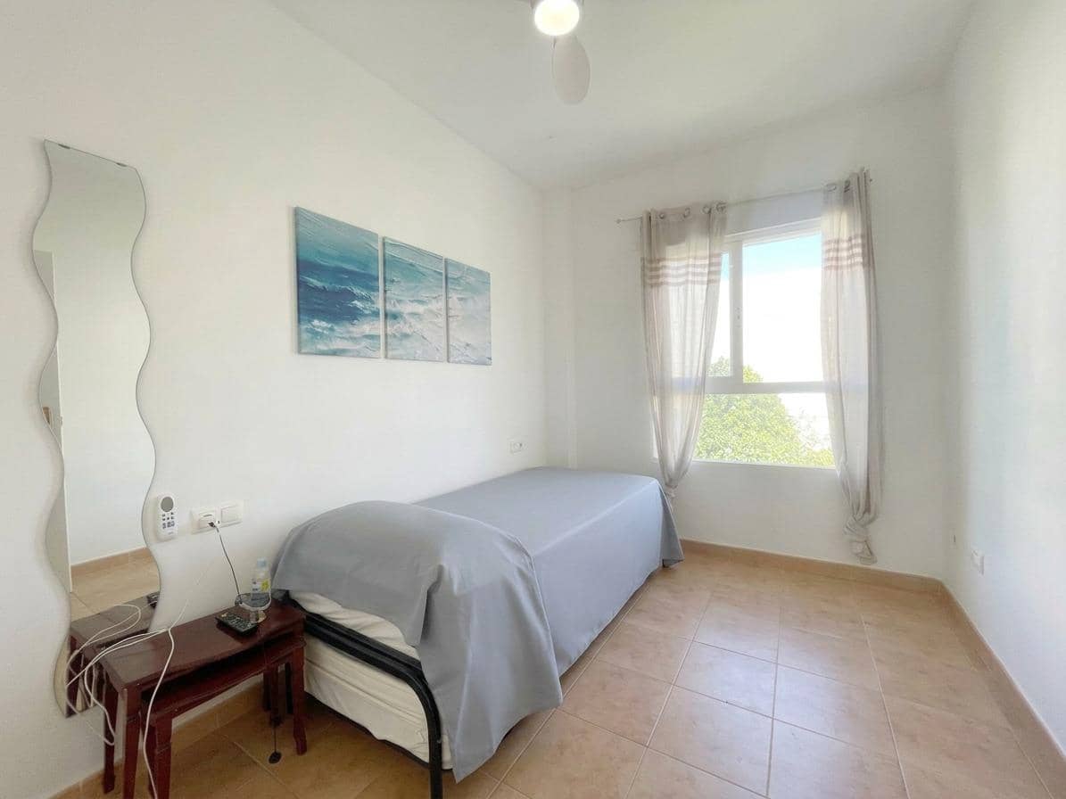 3 bedroom Apartment for rent in Denia with pool garage - € 1,000 (Ref: 10076565)