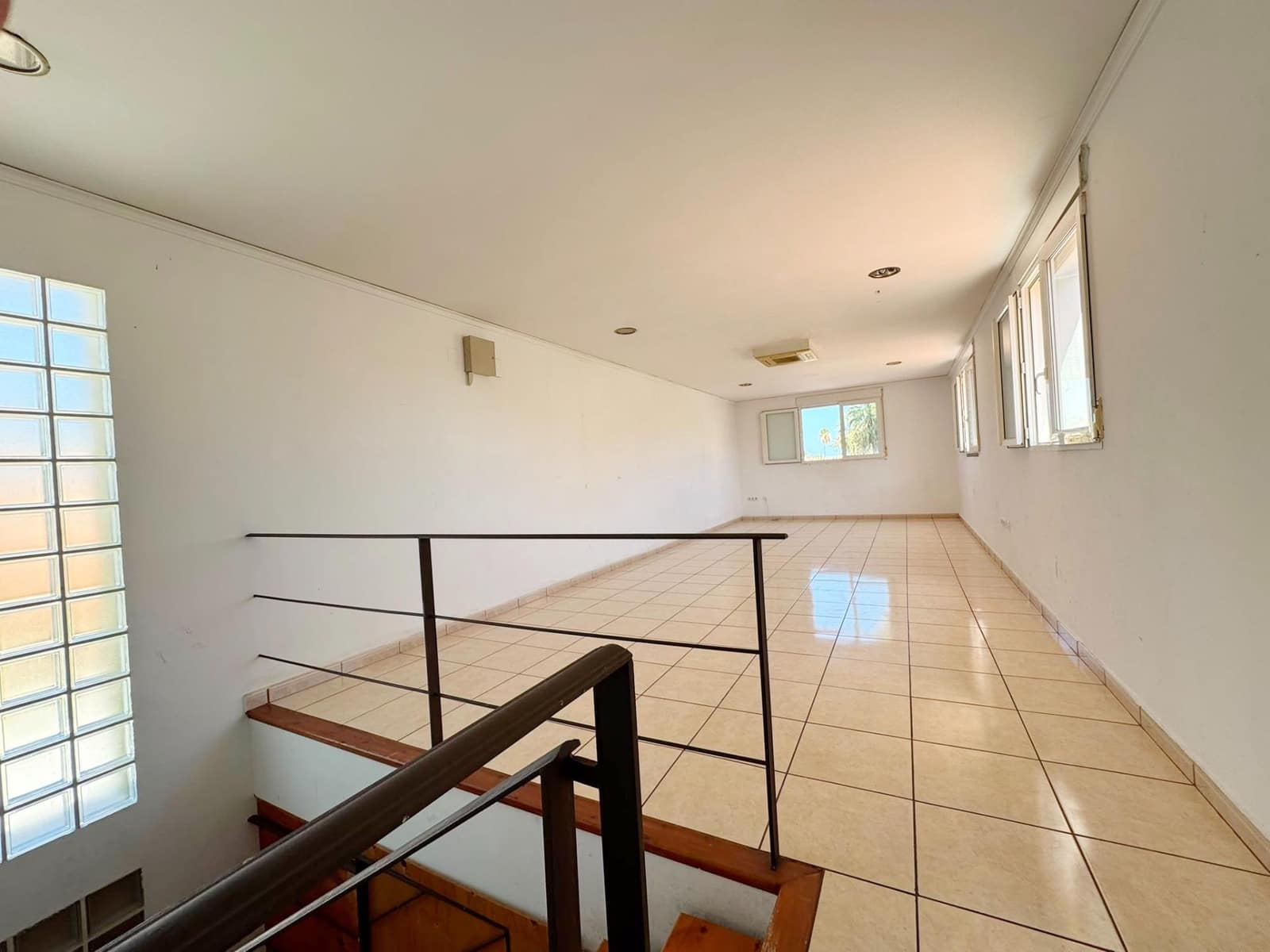 Chalet en Dénia en venta con piscina - 480.000 € (Ref: 10076566)