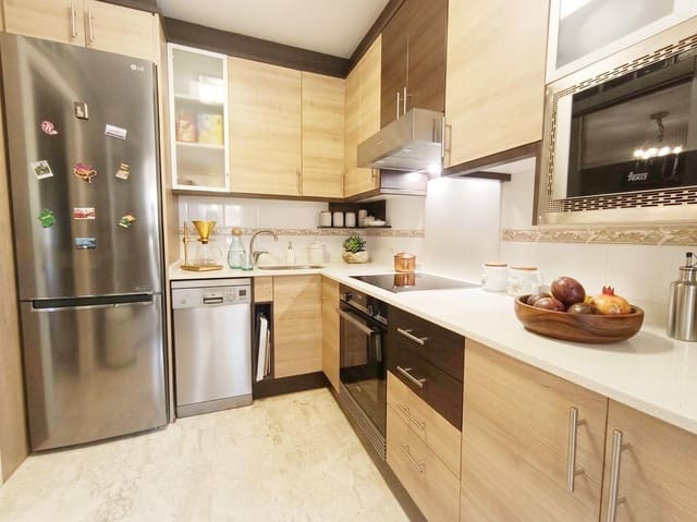 2 quarto Apartamento para venda em Centro Urbano, Dénia com piscina - 355 000 € (Ref: 10089604)
