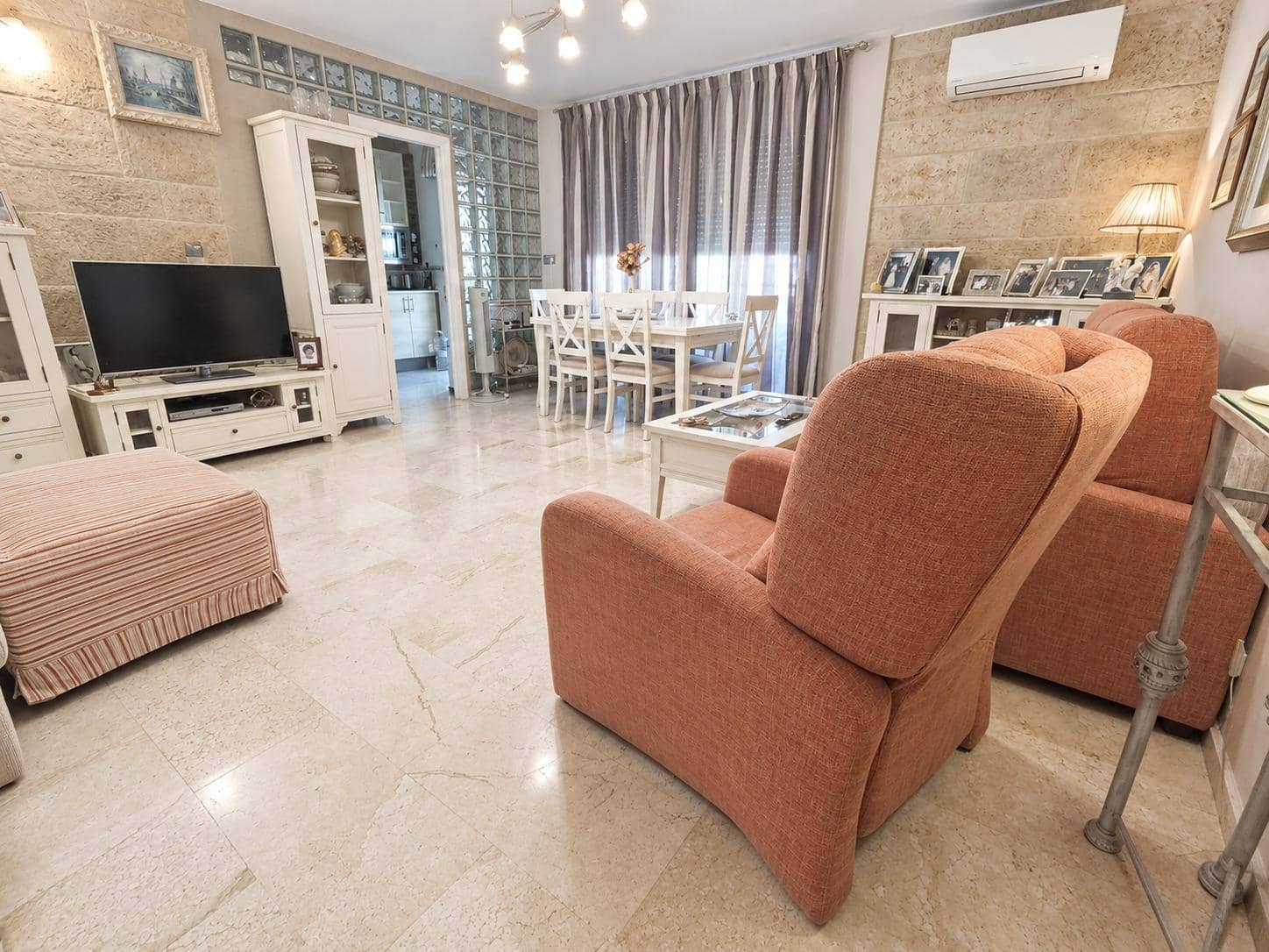 2 quarto Apartamento para venda em Denia com piscina - 355 000 € (Ref: 10089604)