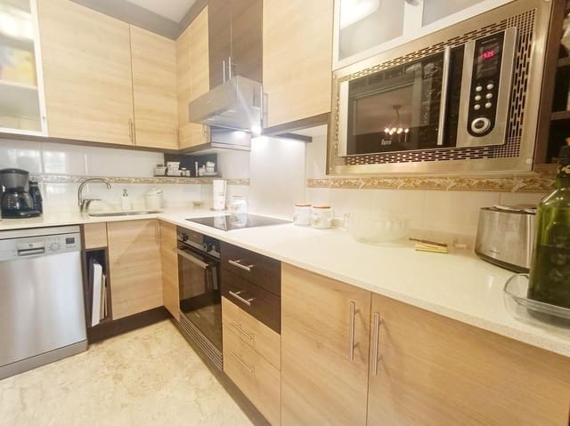 2 sovrum Lägenhet till salu i Centro Urbano, Dénia med pool - 355 000 € (Ref: 10089604)