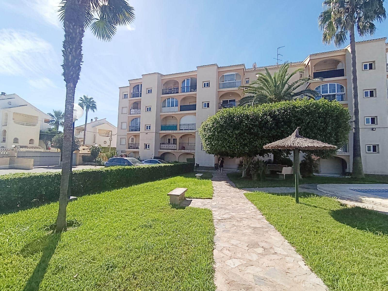 2 quarto Apartamento para arrendar em Denia com piscina garagem - 900 € (Ref: 10100332)