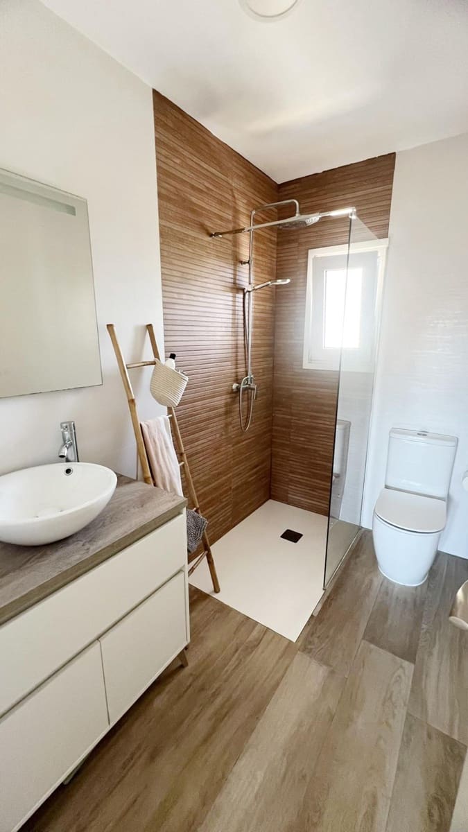 2 bedroom Apartment for rent in Denia with pool garage - € 900 (Ref: 10100332)