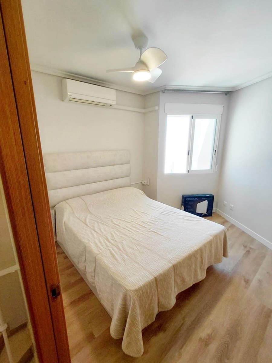 3 sovrum Takvåning att hyra i Denia - 1 800 € (Ref: 10115783)