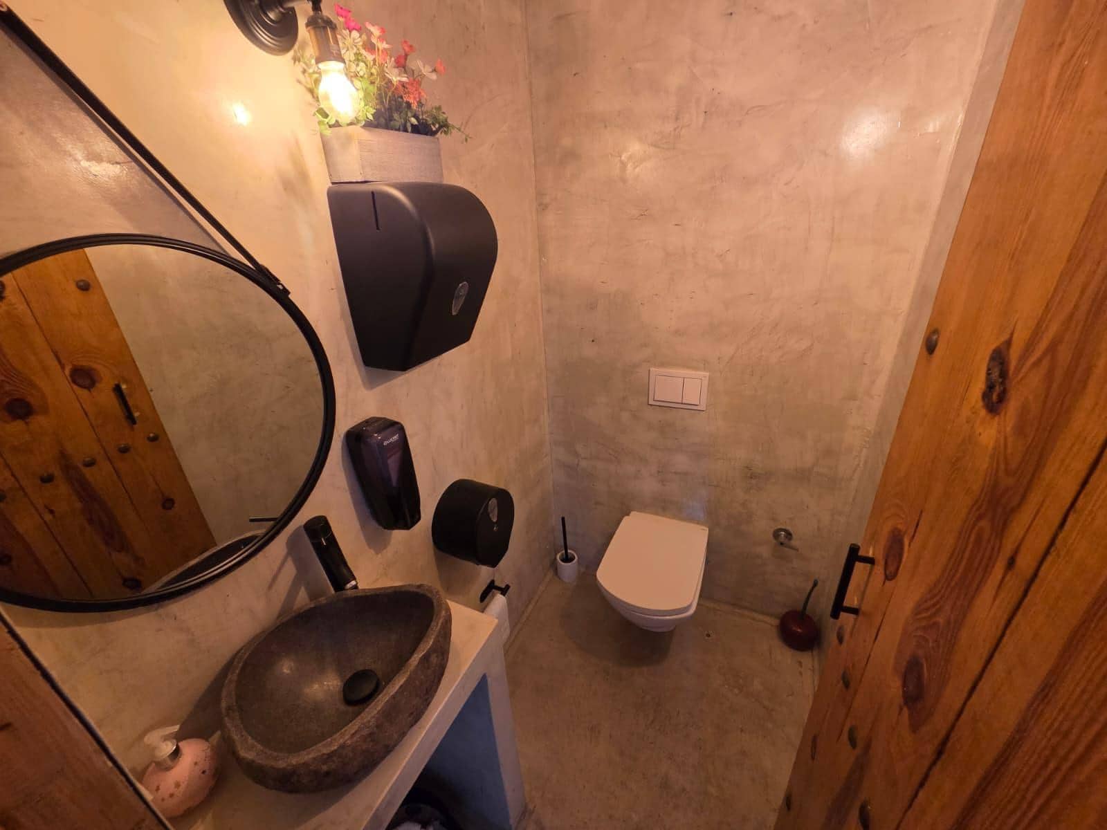 Entreprise à louer à Denia - 6 000 € (Ref: 10129356)