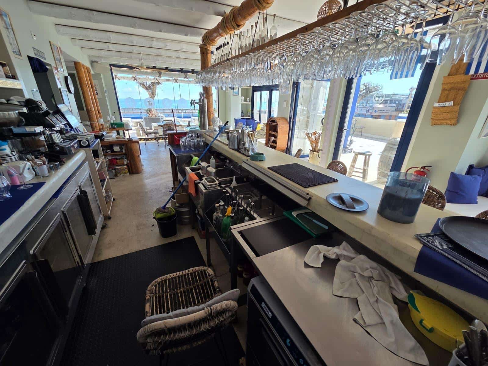 Entreprise à louer à Denia - 6 000 € (Ref: 10129356)