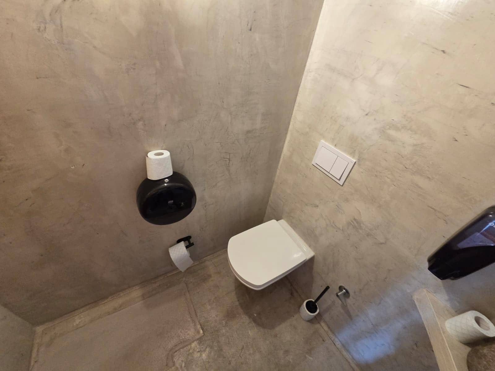 Entreprise à louer à Denia - 6 000 € (Ref: 10129356)