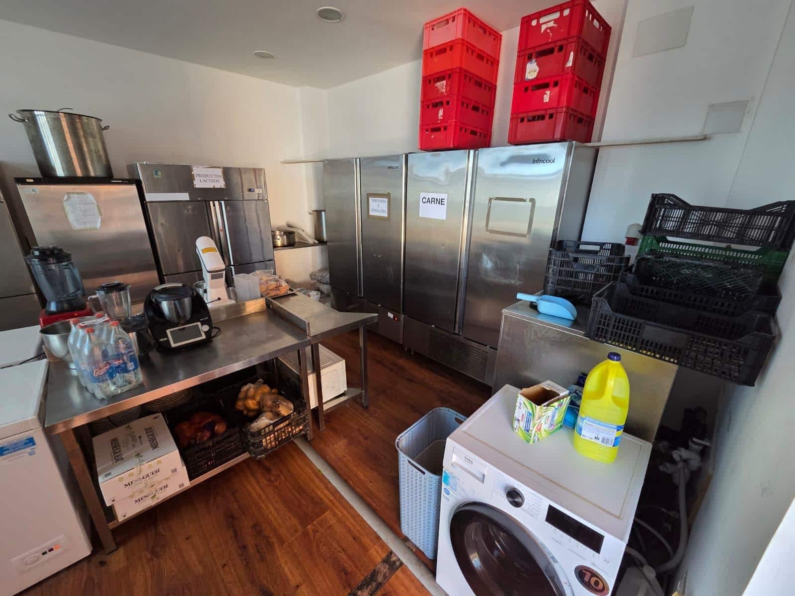 Entreprise à louer à Denia - 6 000 € (Ref: 10129356)