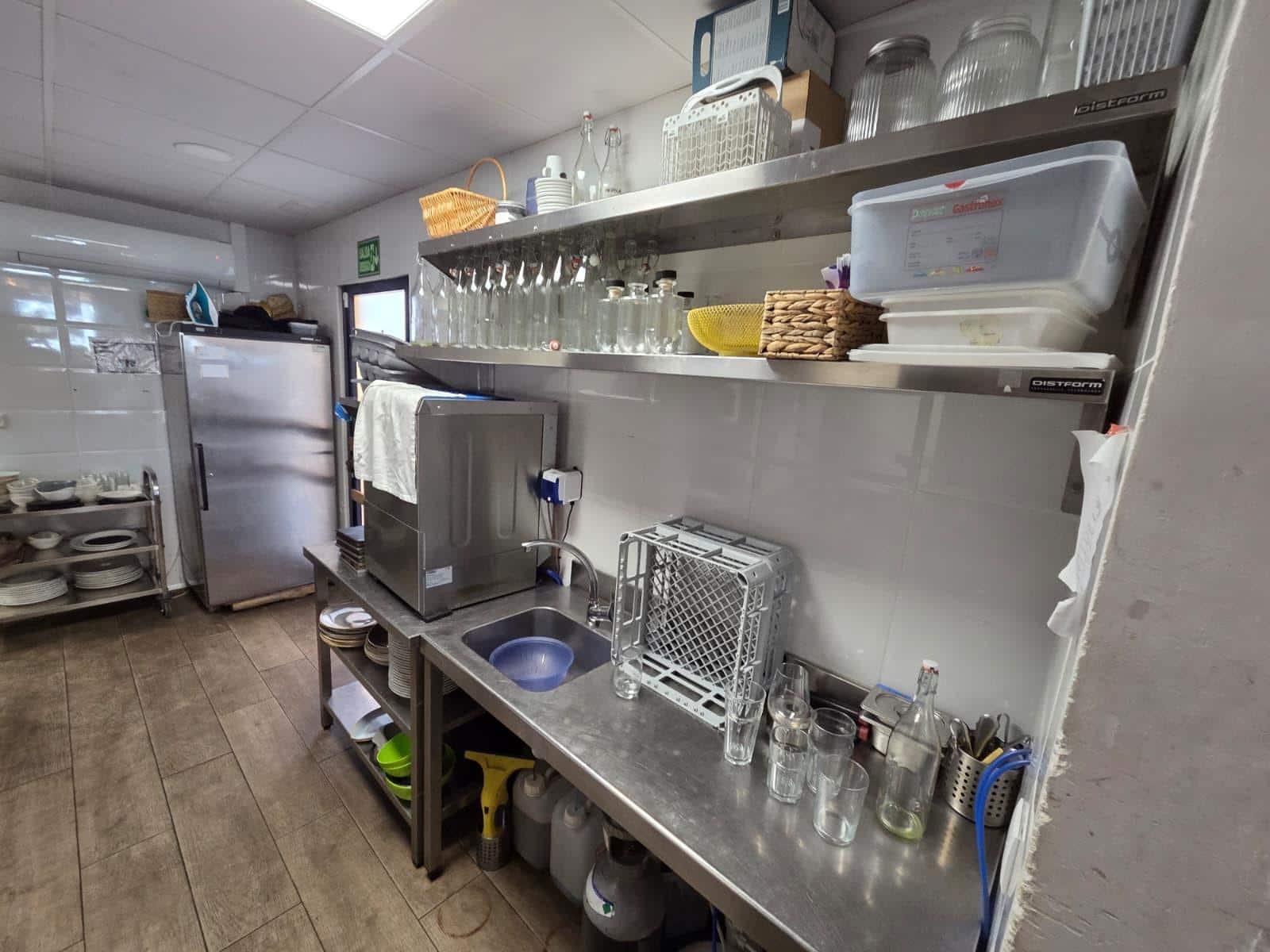 Entreprise à louer à Denia - 6 000 € (Ref: 10129356)