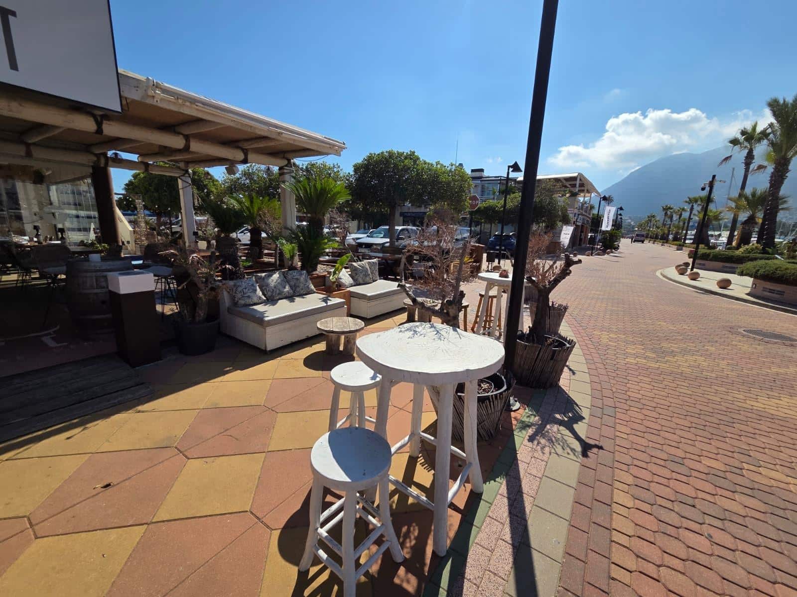 Entreprise à louer à Denia - 6 000 € (Ref: 10129356)