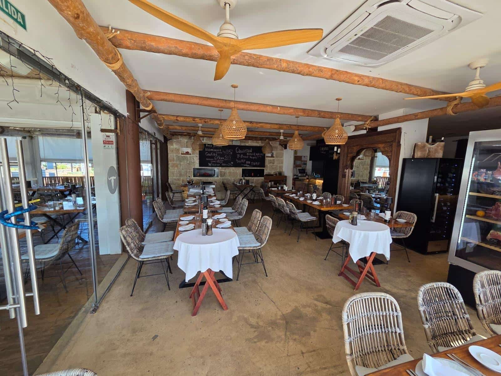 Entreprise à louer à Denia - 6 000 € (Ref: 10129356)