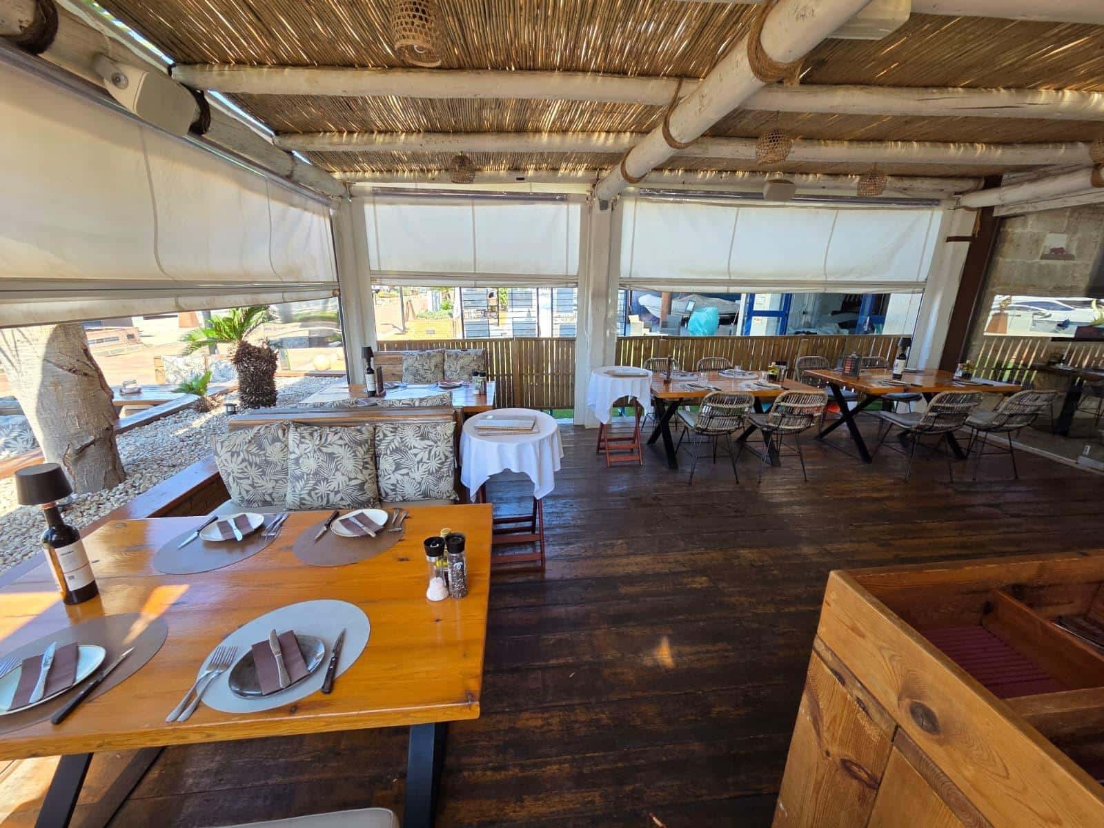 Entreprise à louer à Denia - 6 000 € (Ref: 10129356)