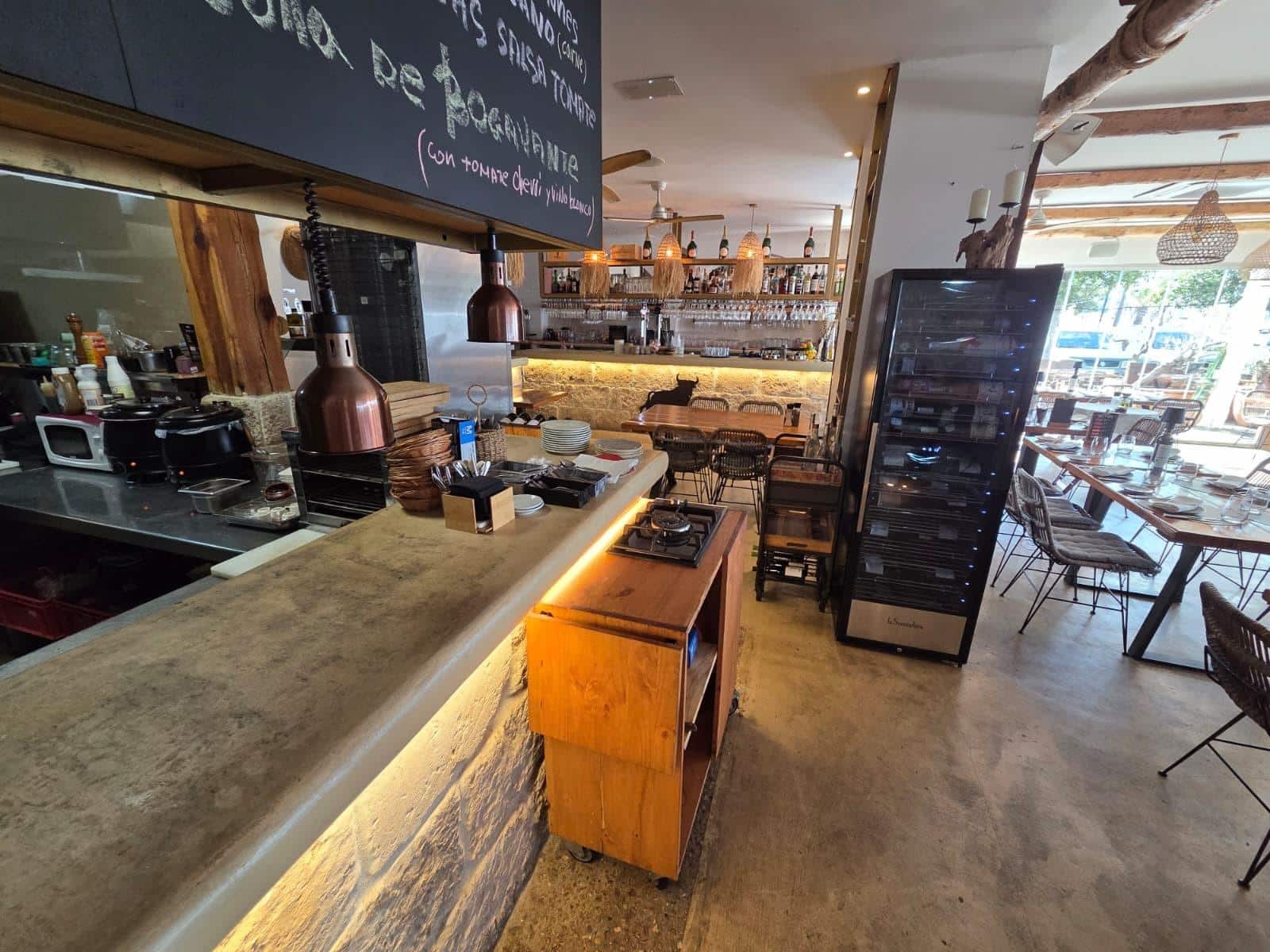 Entreprise à louer à Denia - 6 000 € (Ref: 10129356)