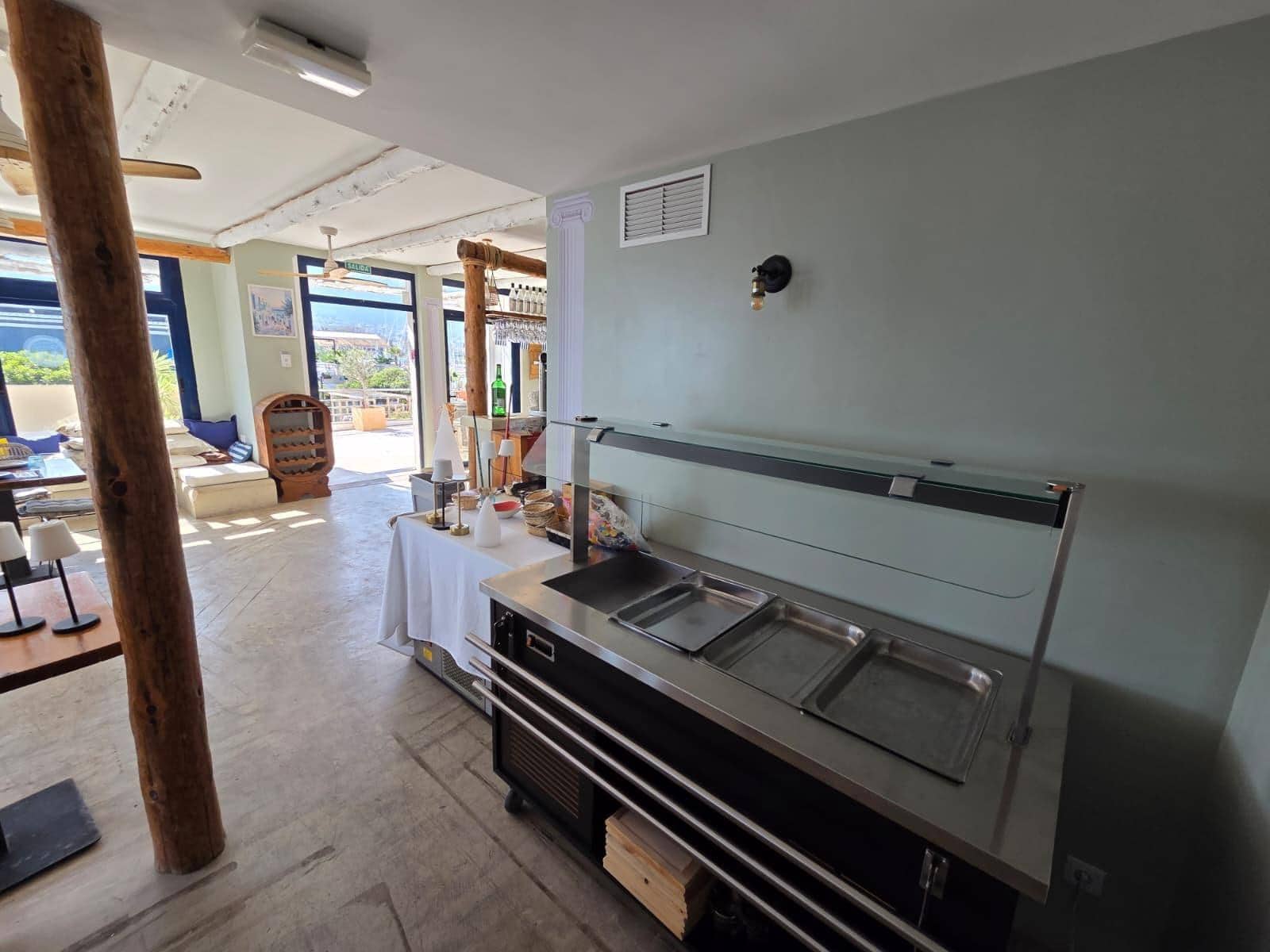 Business for rent in Denia - € 6,000 (Ref: 10129356)