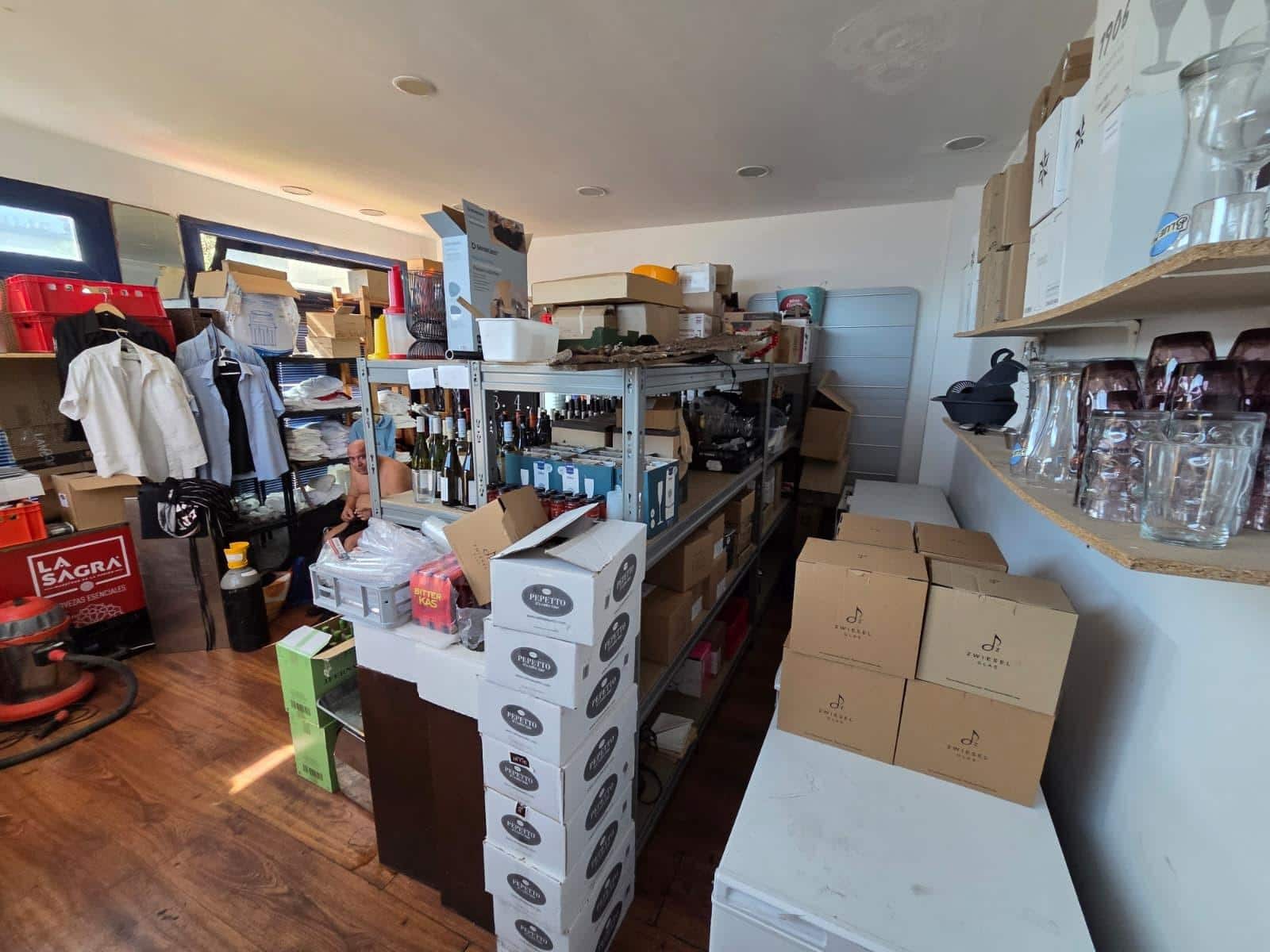 Business for rent in Denia - € 6,000 (Ref: 10129356)