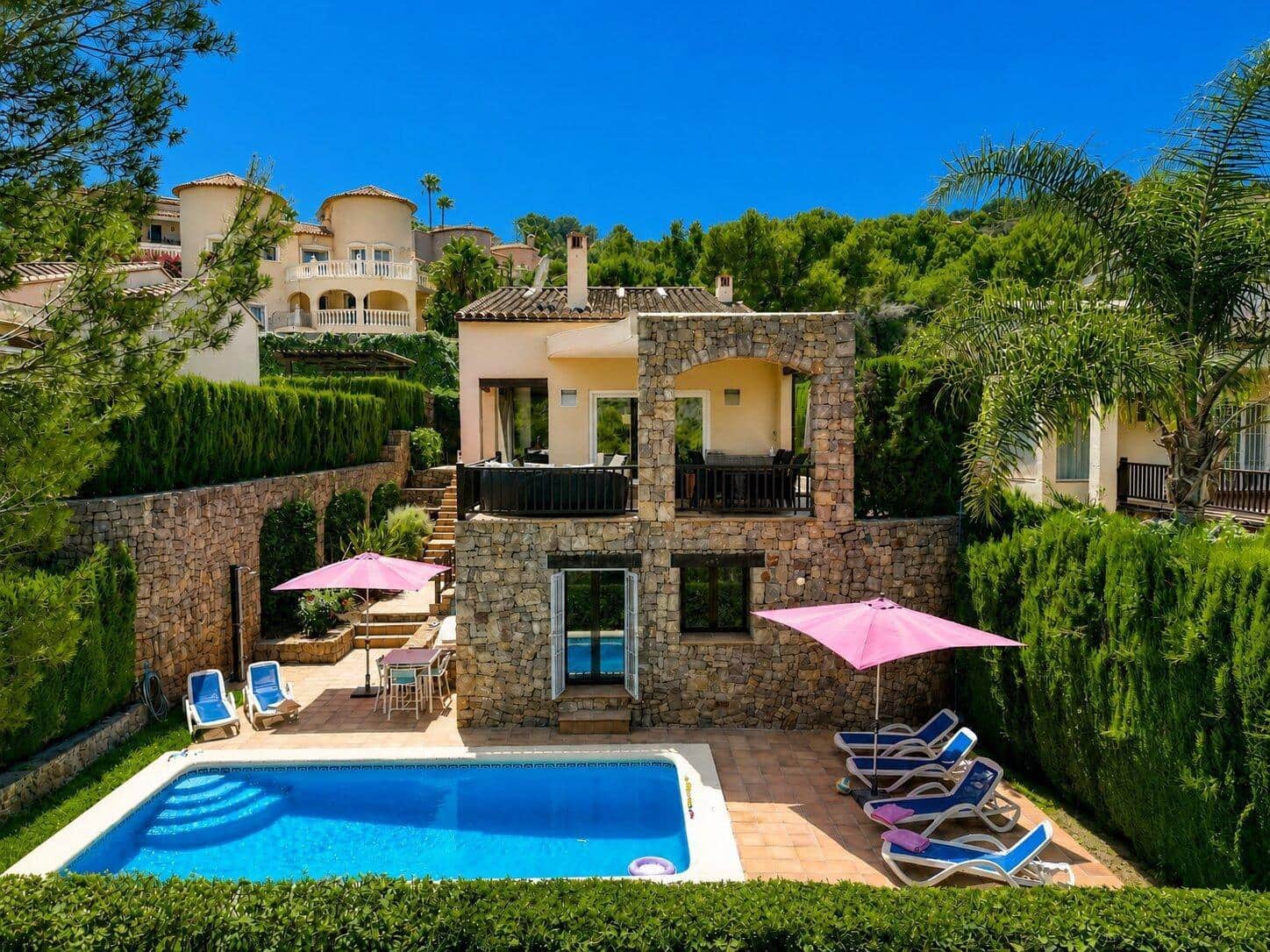 4 sypialnia Willa na sprzedaż w La Sella z basenem garażem - 560 000 € (Ref: 10131779)