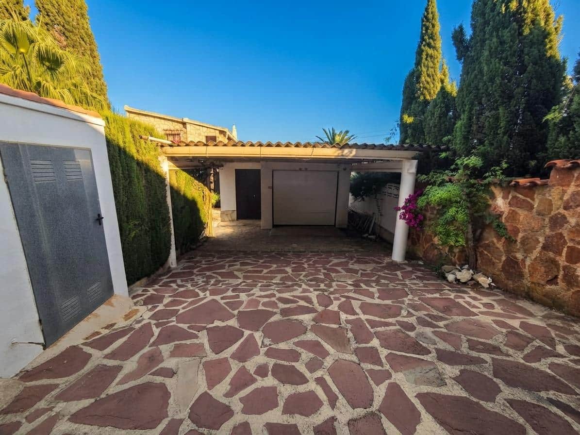 6 soverom Villa til salgs i Denia med svømmebasseng garasje - € 1 400 000 (Ref: 10131780)