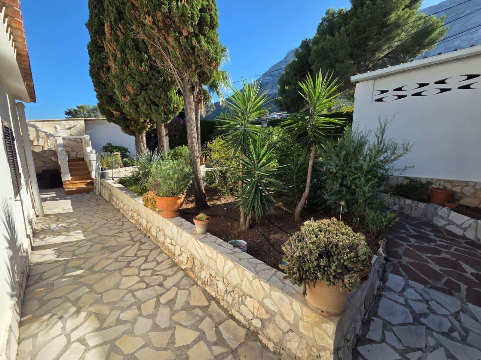 6 soverom Villa til salgs i Denia med svømmebasseng garasje - € 1 400 000 (Ref: 10131780)