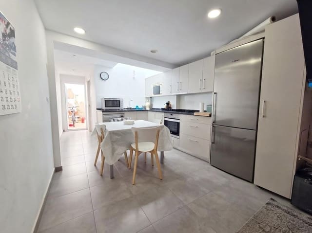 4 bedroom Townhouse for sale in Pueblo, Calpe / Calp - € 355,000 (Ref: 10139853)
