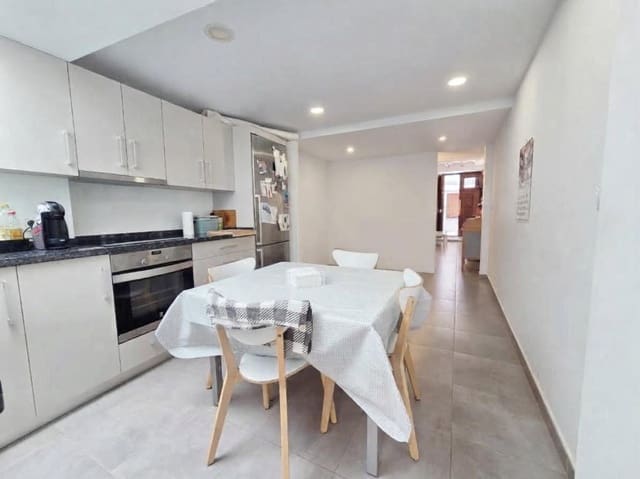 4 bedroom Townhouse for sale in Pueblo, Calpe / Calp - € 355,000 (Ref: 10139853)