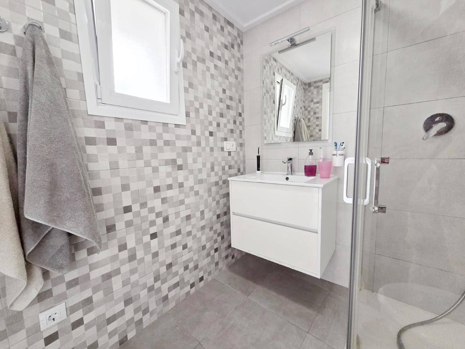 4 bedroom Townhouse for sale in Calpe / Calp - € 355,000 (Ref: 10139853)