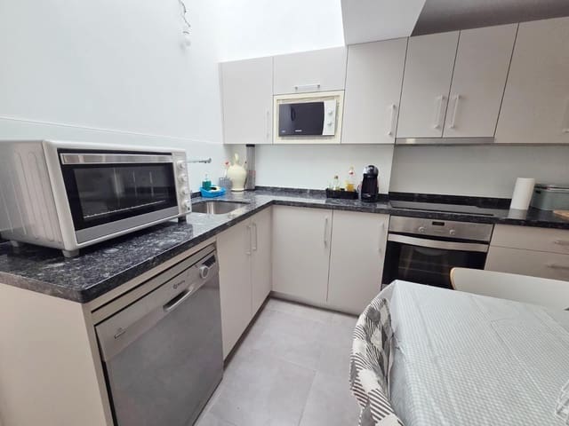 4 bedroom Townhouse for sale in Pueblo, Calpe / Calp - € 355,000 (Ref: 10139853)