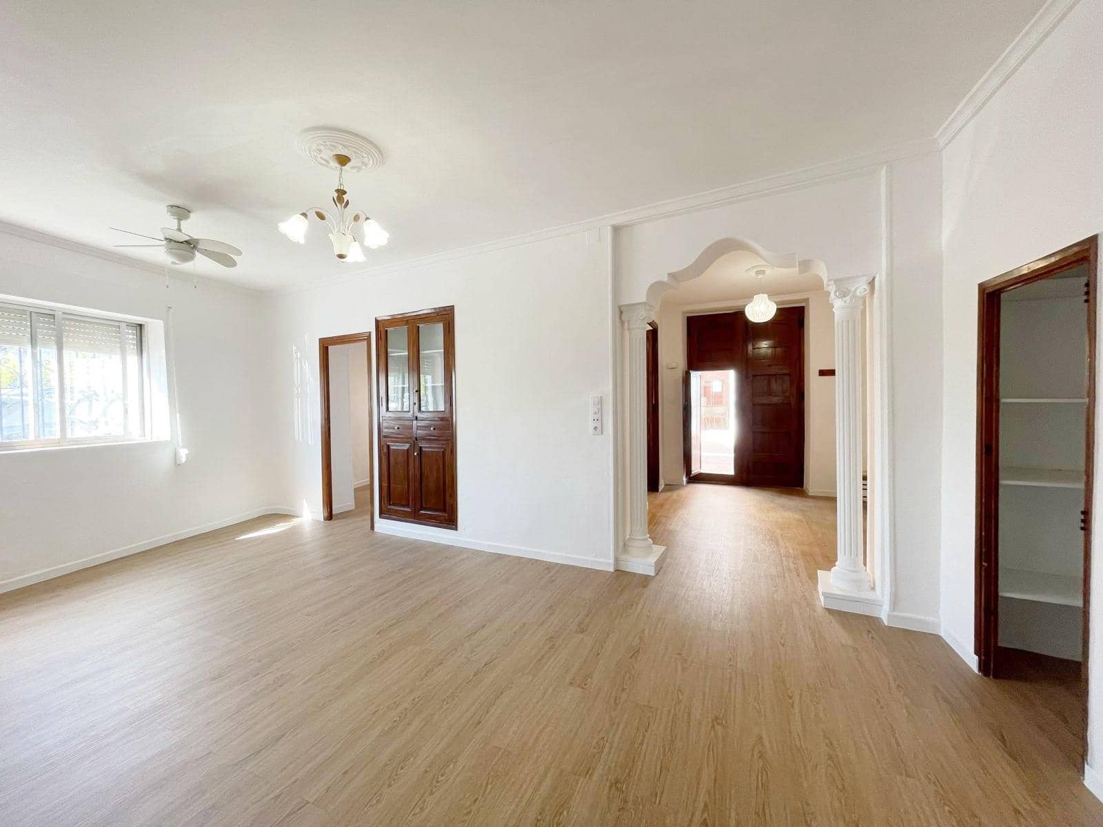 3 bedroom Townhouse for rent in Els Poblets - € 950 (Ref: 10142508)