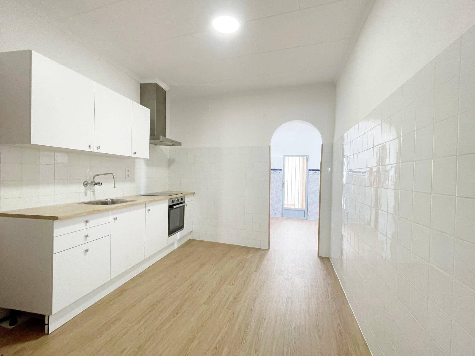 3 bedroom Townhouse for rent in Els Poblets - € 950 (Ref: 10142508)