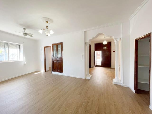 3 bedroom Townhouse for rent in Els Poblets - € 950 (Ref: 10142508)