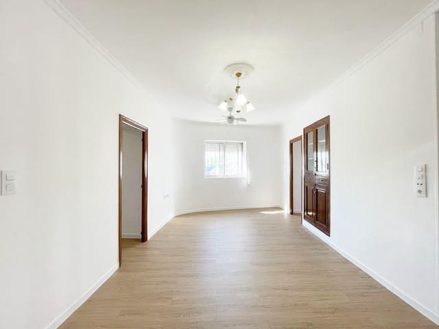 3 bedroom Townhouse for rent in Els Poblets - € 950 (Ref: 10142508)