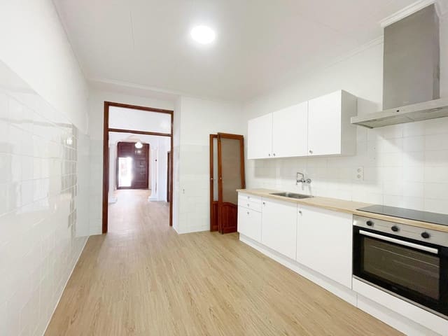 3 bedroom Townhouse for rent in Els Poblets - € 950 (Ref: 10142508)