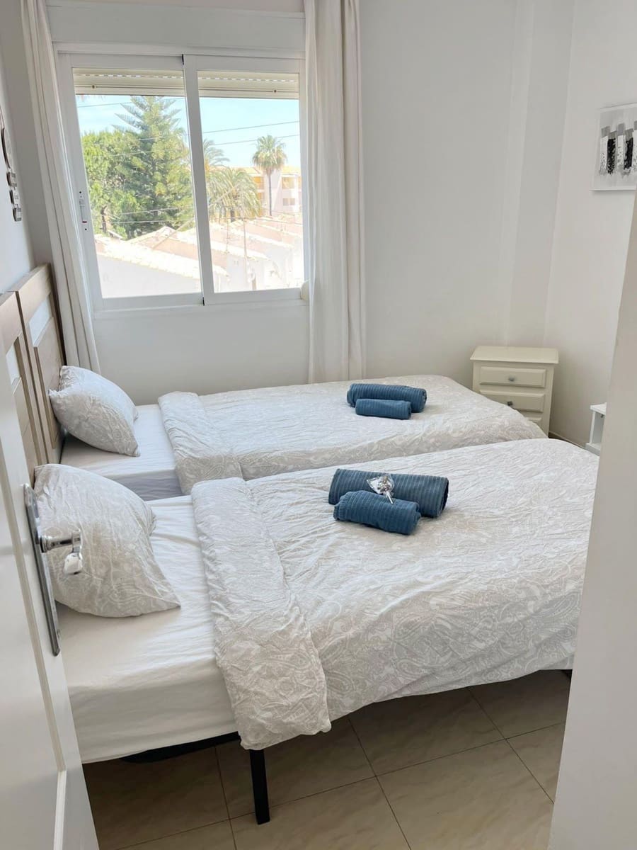 2 soverom Leilighet til salgs i Denia med svømmebasseng garasje - € 285 000 (Ref: 10155422)