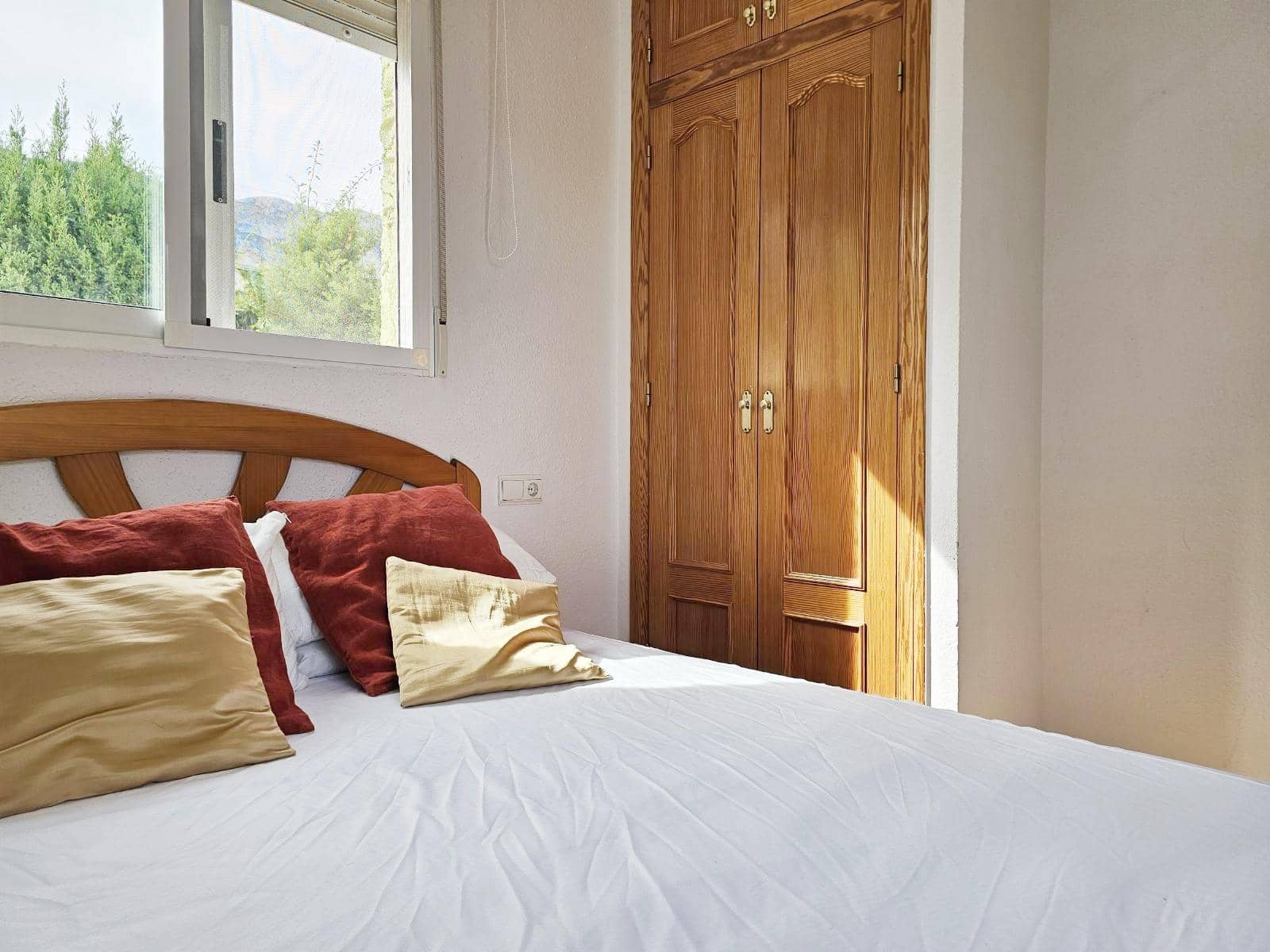 4 Zimmer Villa zu vermieten in Denia mit Garage - 1.800 € (Ref: 10159596)