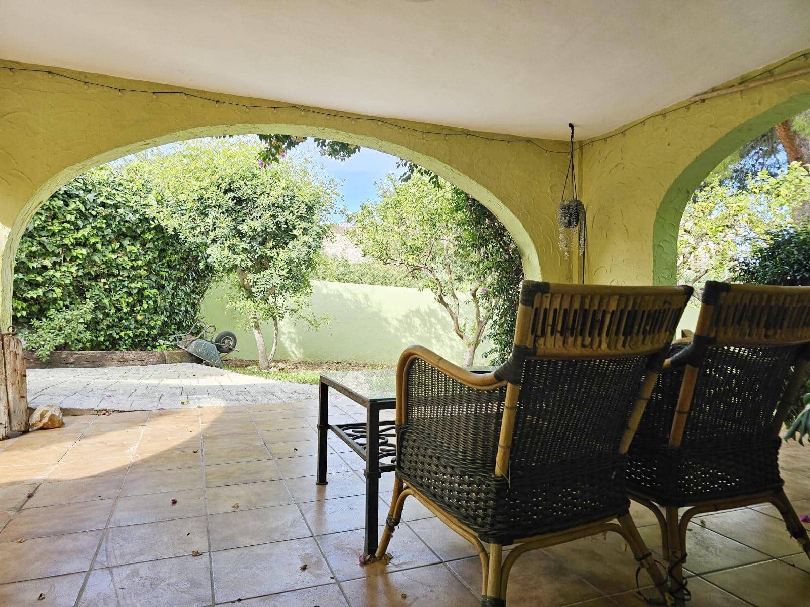 4 Zimmer Villa zu vermieten in Denia mit Garage - 1.800 € (Ref: 10159596)
