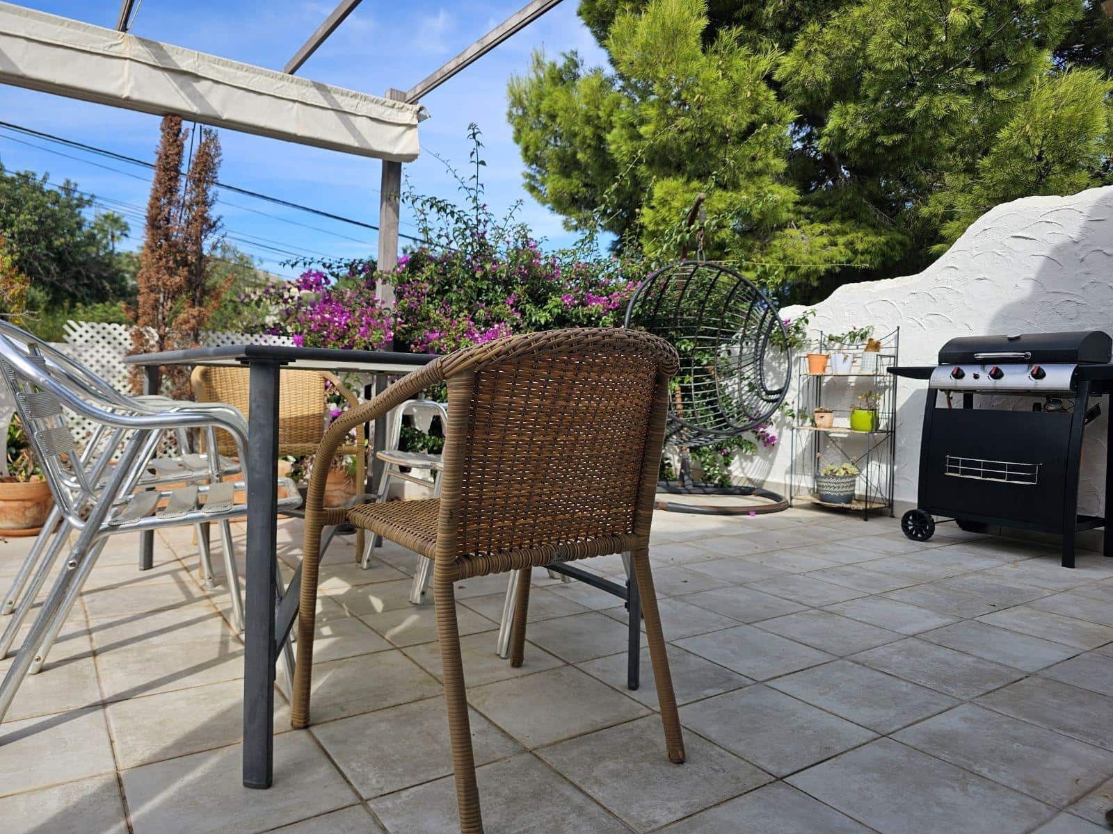 4 Zimmer Villa zu vermieten in Denia mit Garage - 1.800 € (Ref: 10159596)