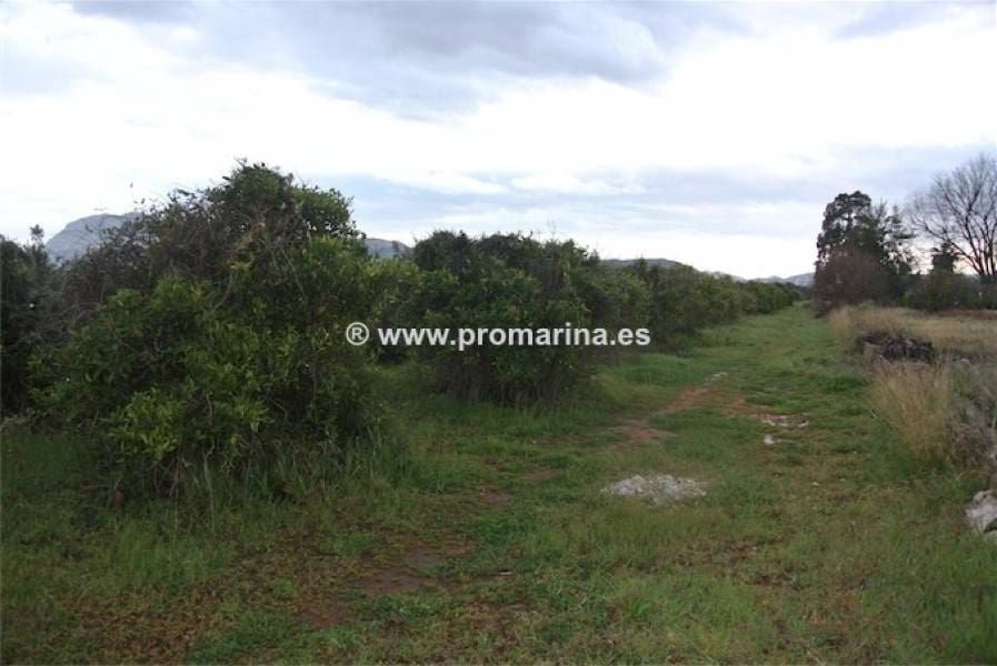 Byggegrund til salg i Denia - € 365.000 (Ref: 3516877)